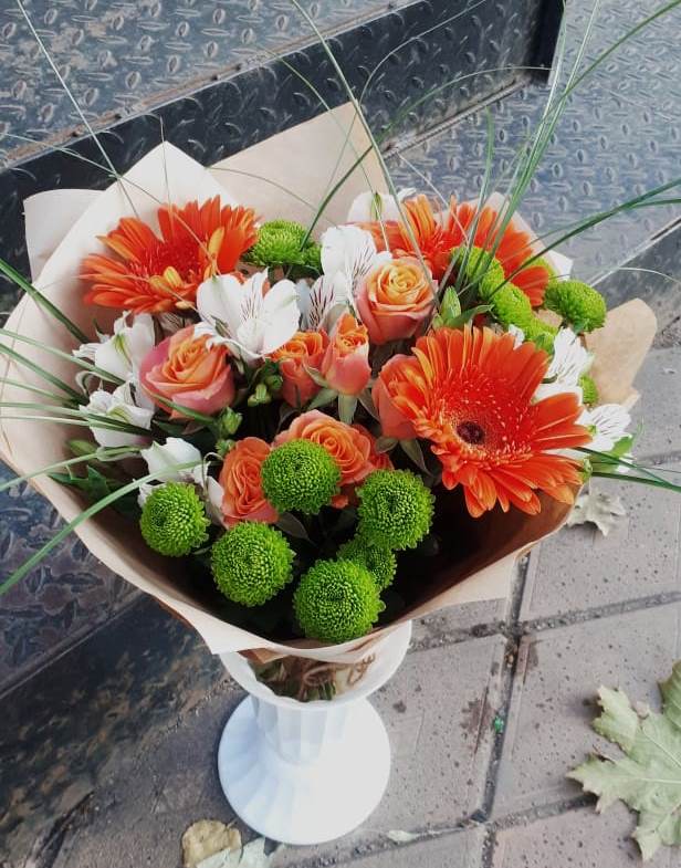 Букет цветов из: Герберы, Хризантемы, Альстромерии и Розы в Ильинское (Домодедово) 