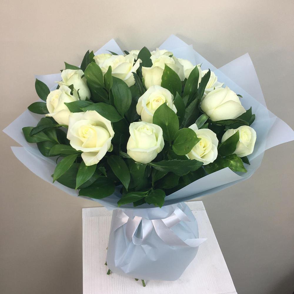 Букет 15 Белых роз Проуд в Ильинское (Домодедово) 