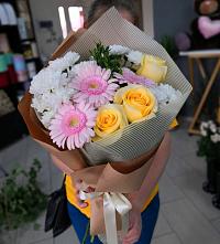 Букет цветов из:  Герберы, Розы и Хризантемы в Ильинское (Домодедово) 