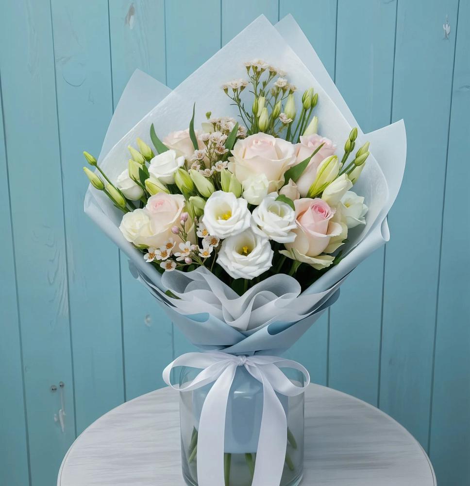 Букет цветов из: Розы и Лизиантусы в Ильинское (Домодедово) 