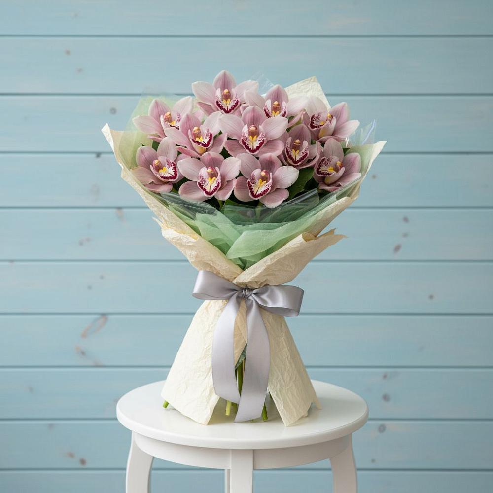 Букет цветов из: Орхидеи и Розы в Ильинское (Домодедово) 