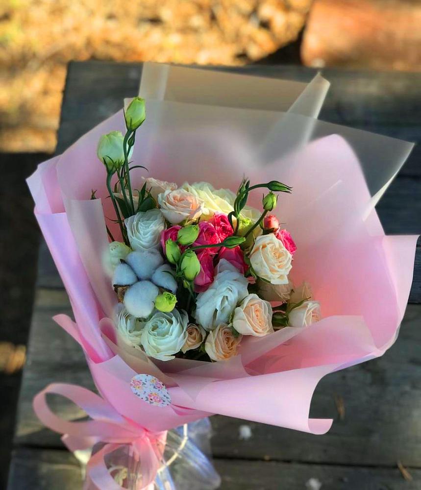 Букет цветов из: Розы и Лизиантусы в Ильинское (Домодедово) 