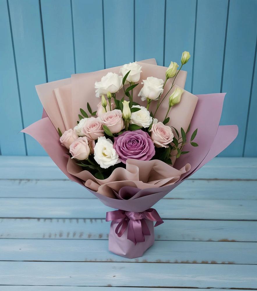 Букет цветов из: Розы и Лизиантусы в Ильинское (Домодедово) 